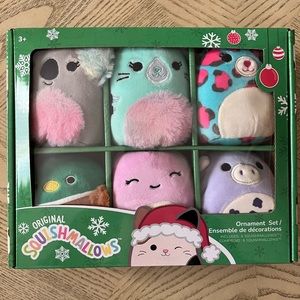 *NWT* Squishmallow Holiday Ornament Set